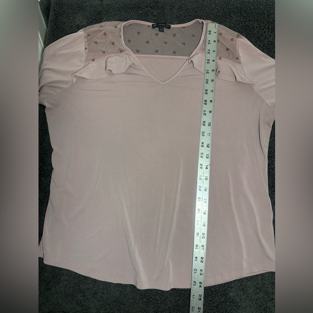 Adrianna Papell Blush/Lavendar Heart Detail Blouse - Picture 5 of 5